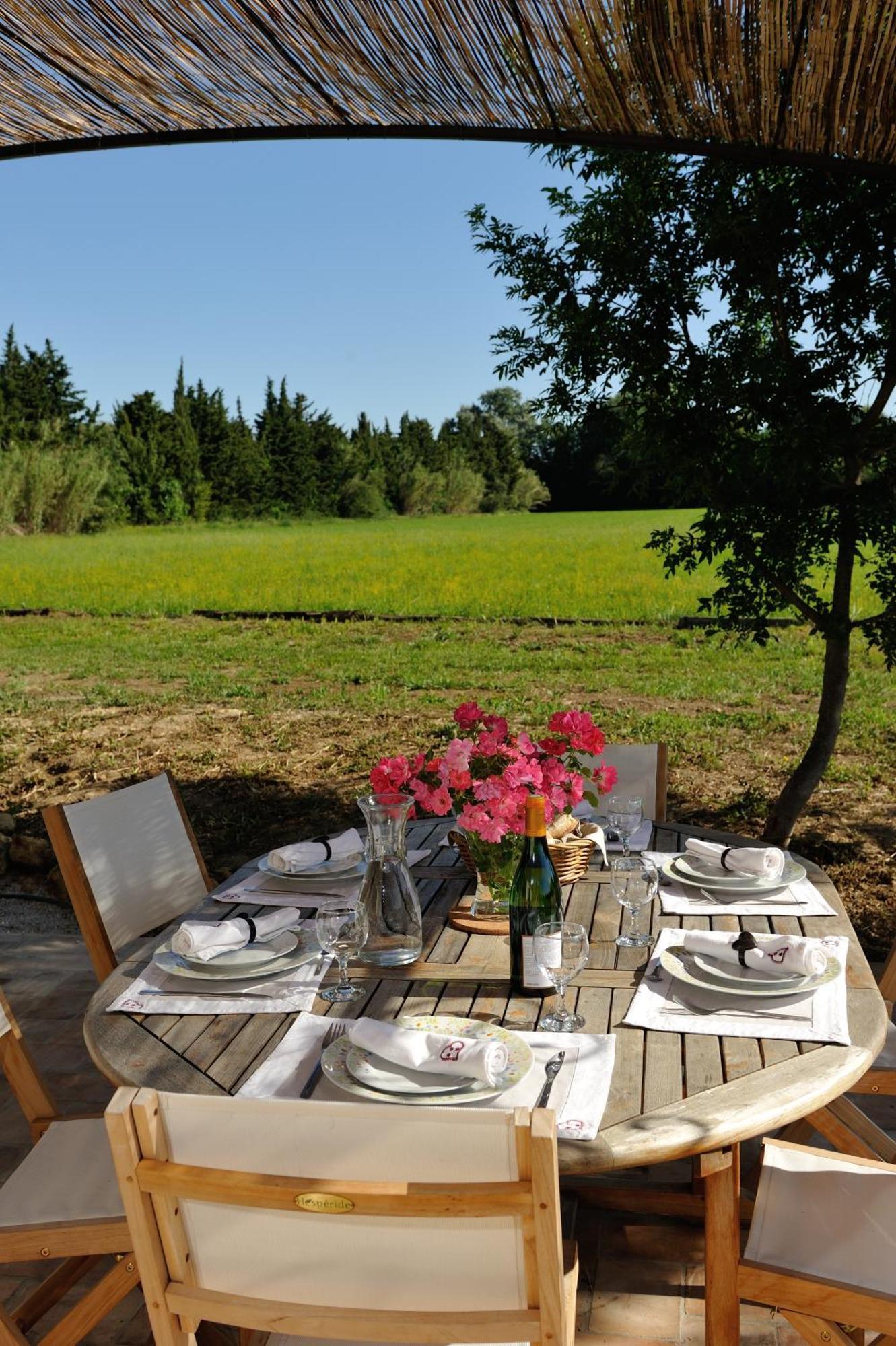 Gites Domaine Des Machottes Grans Luaran gambar